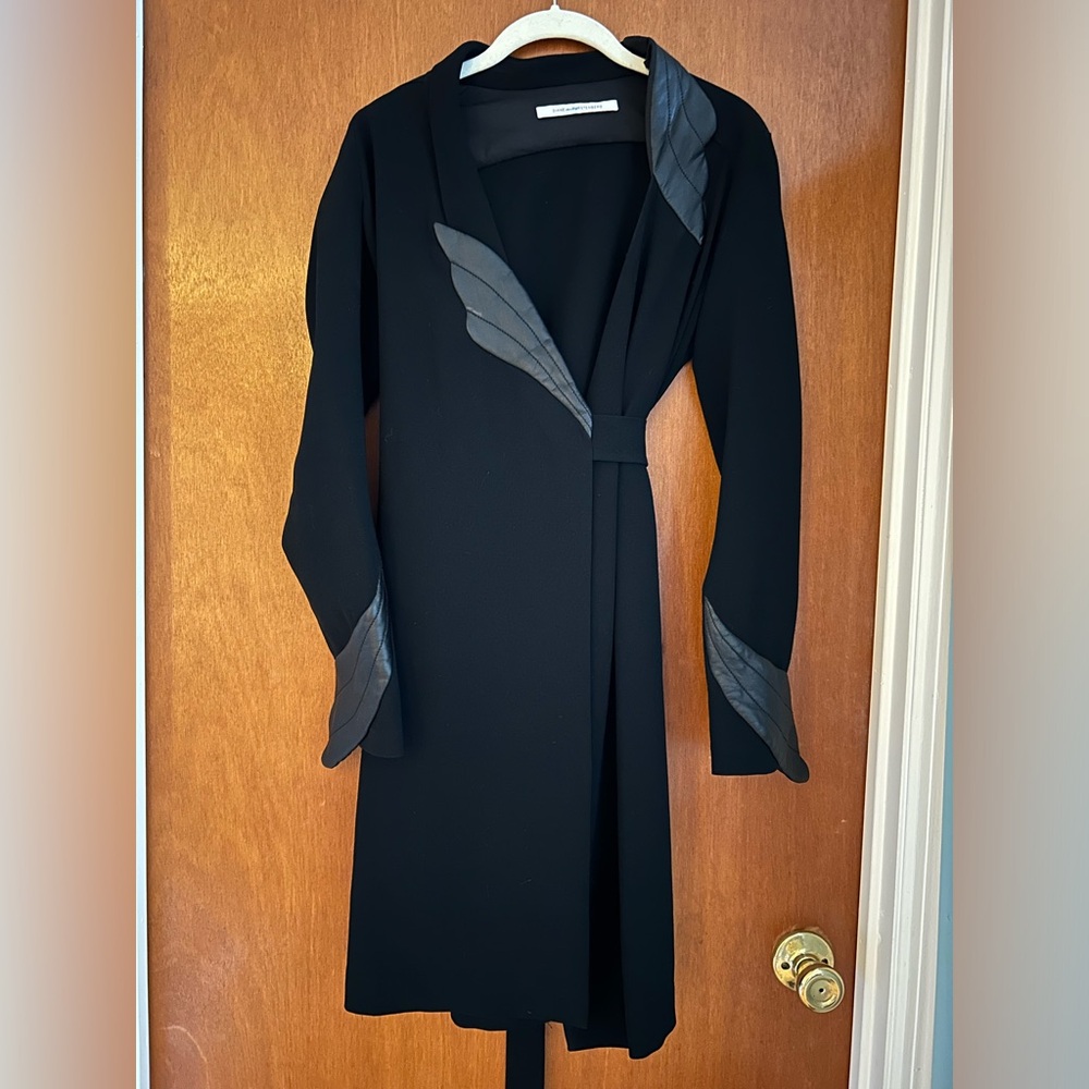 Diane von furstenburg wrap dress black leather details size 4